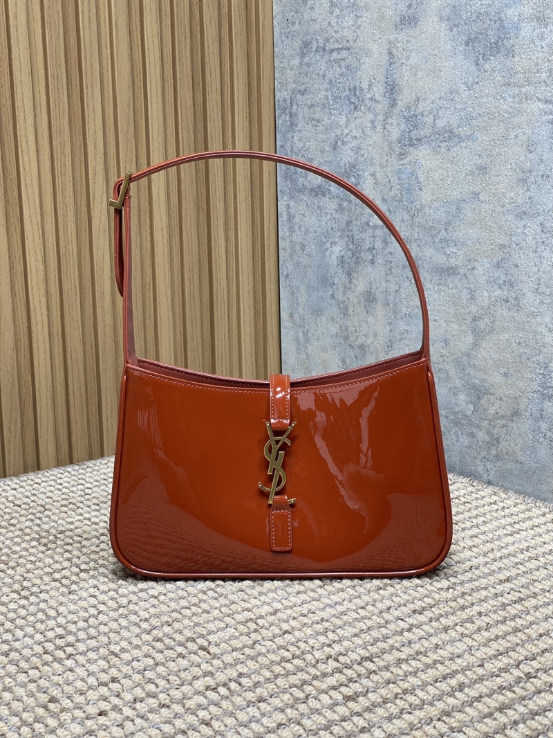 Y51 hobo bags